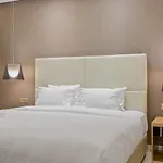 Fivex Paramount 1Br Sky Suite