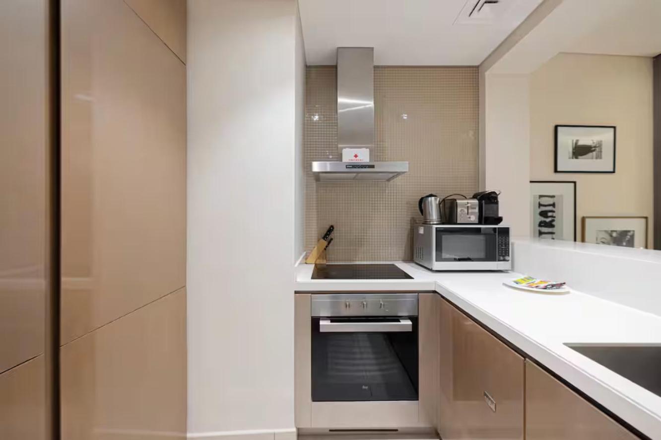 Fivex Paramount 1br Sky Apartment *