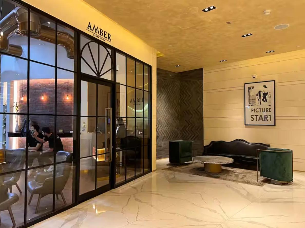 Fivex Paramount 1br Sky * Dubai