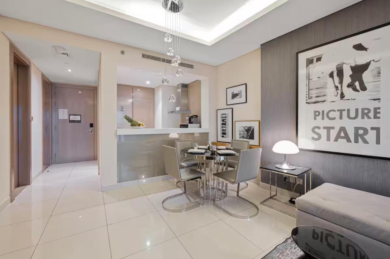 Fivex Paramount 1br Sky Apartment *